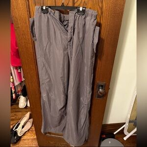 Women’s Gray Cargo Pants
